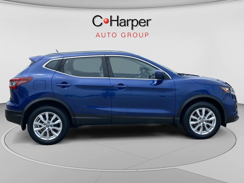 Used 2020 Nissan Rogue Sport SV AWD/4WD image 2