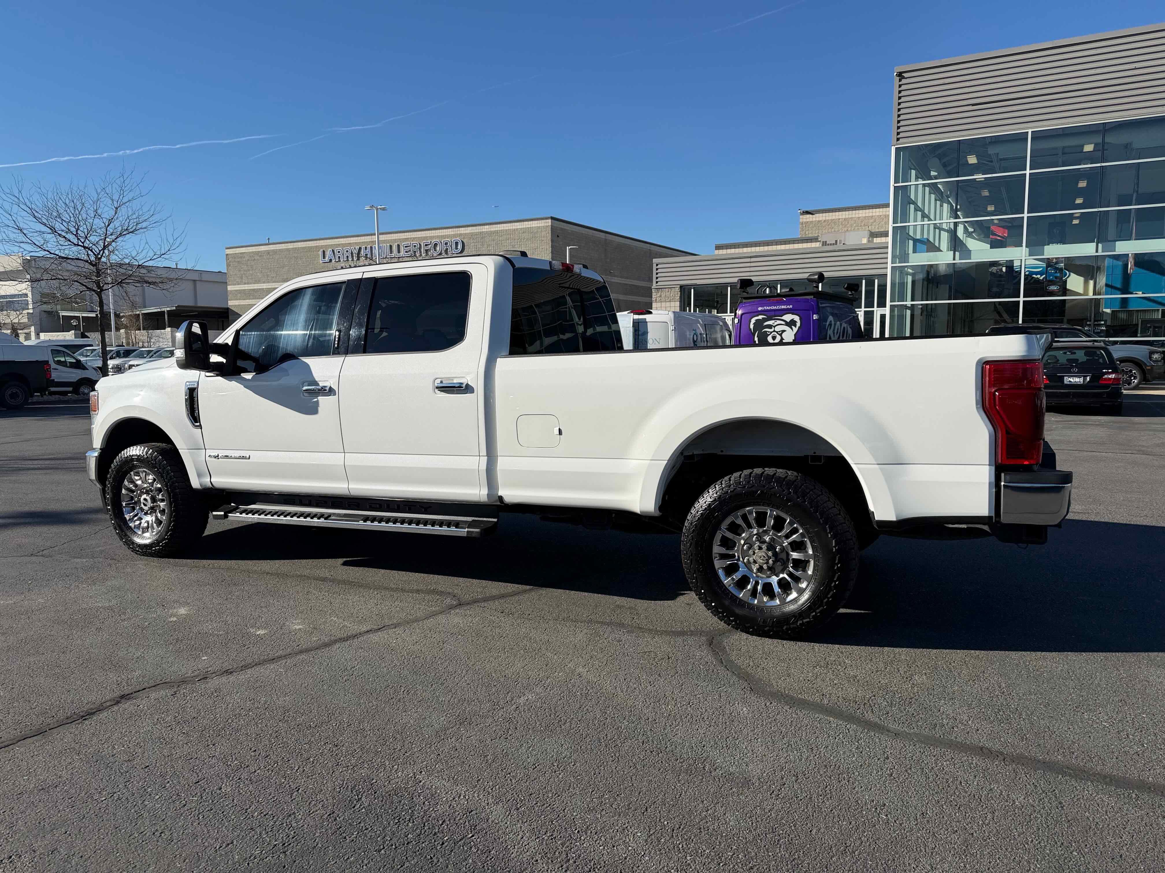 Certified 2020 Ford F350 Lariat w/ Lariat Ultimate Package image 2