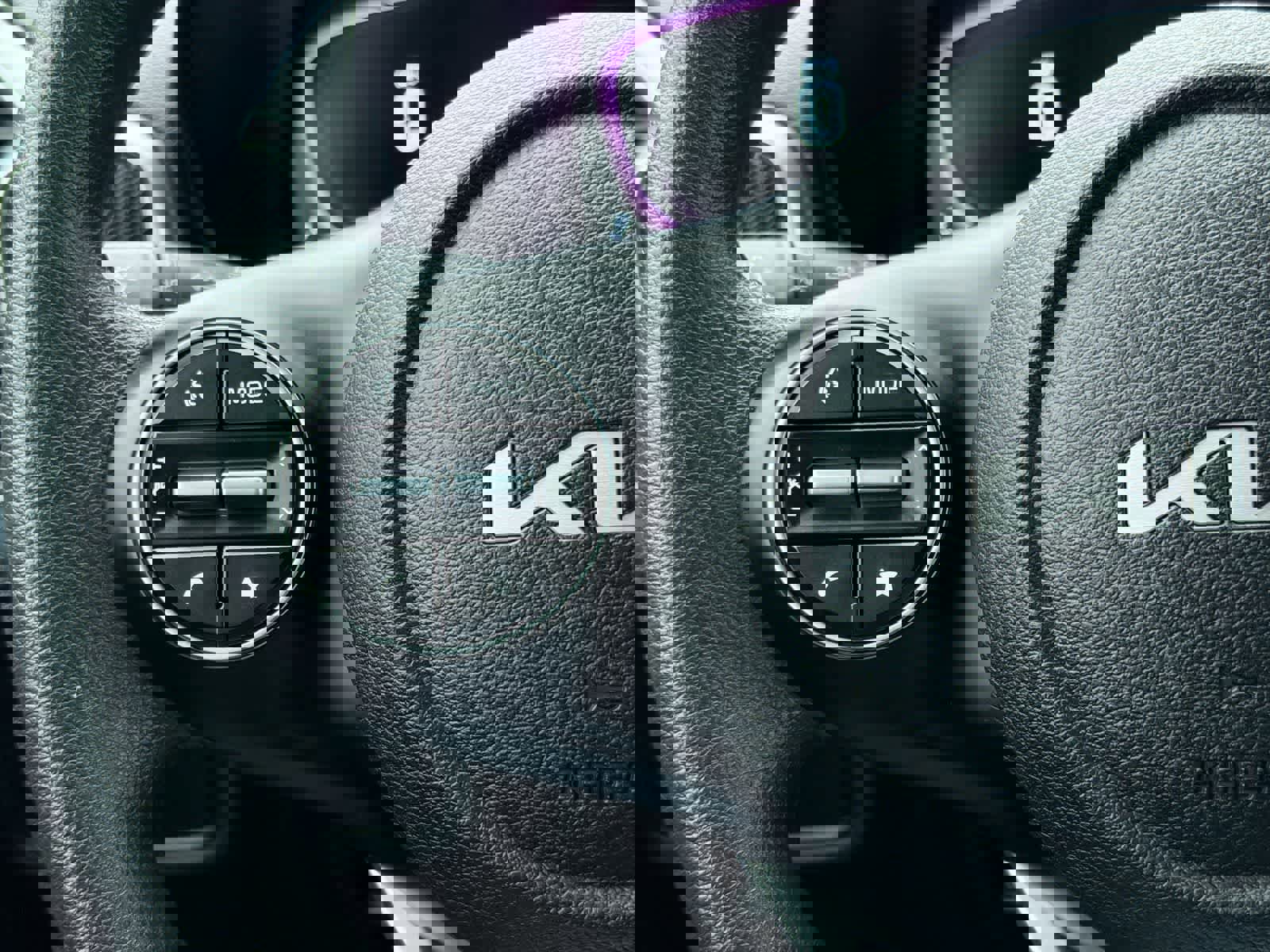 Used 2023 Kia Soul LX w/ LX Technology Package image 24