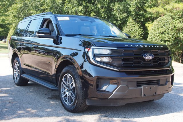 Certified 2025 Ford Expedition Active