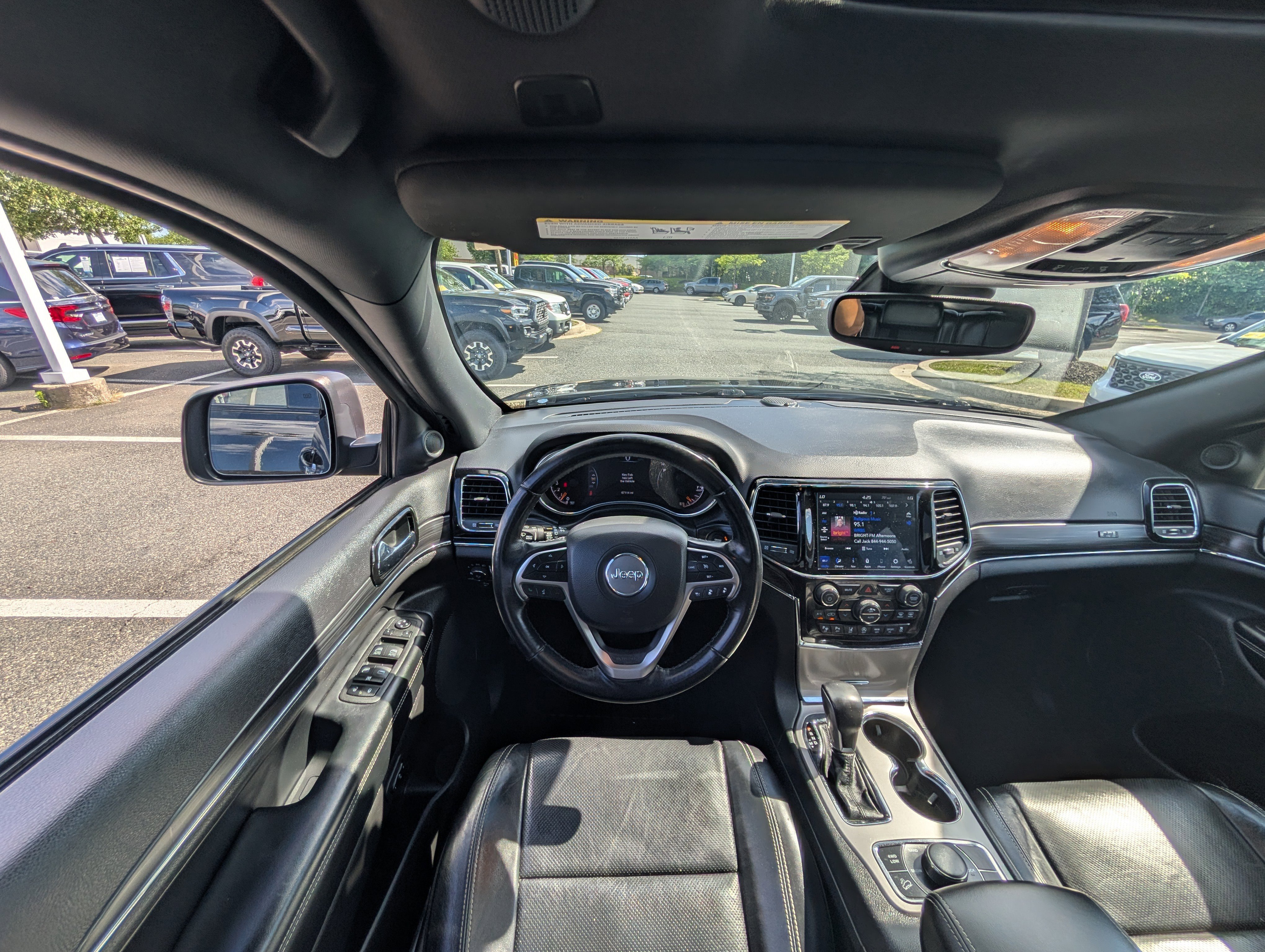 Used 2021 Jeep Grand Cherokee Limited w/ Quick Order Package 28K 80th AWD/4WD image 17