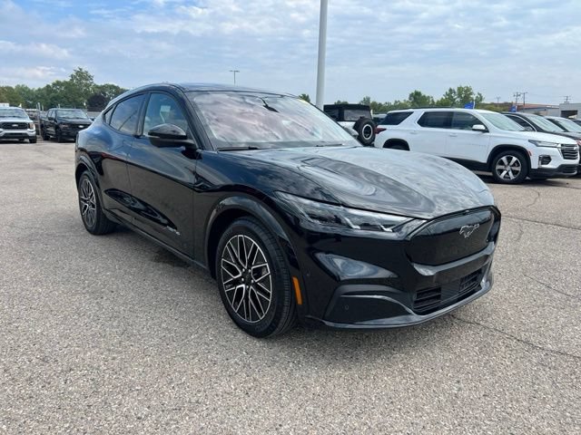 Certified 2024 Ford Mustang Mach-E Premium AWD/4WD image 3