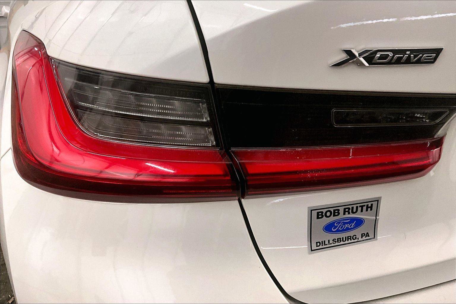 Used 2020 BMW 330i xDrive Sedan w/ Convenience Package image 28