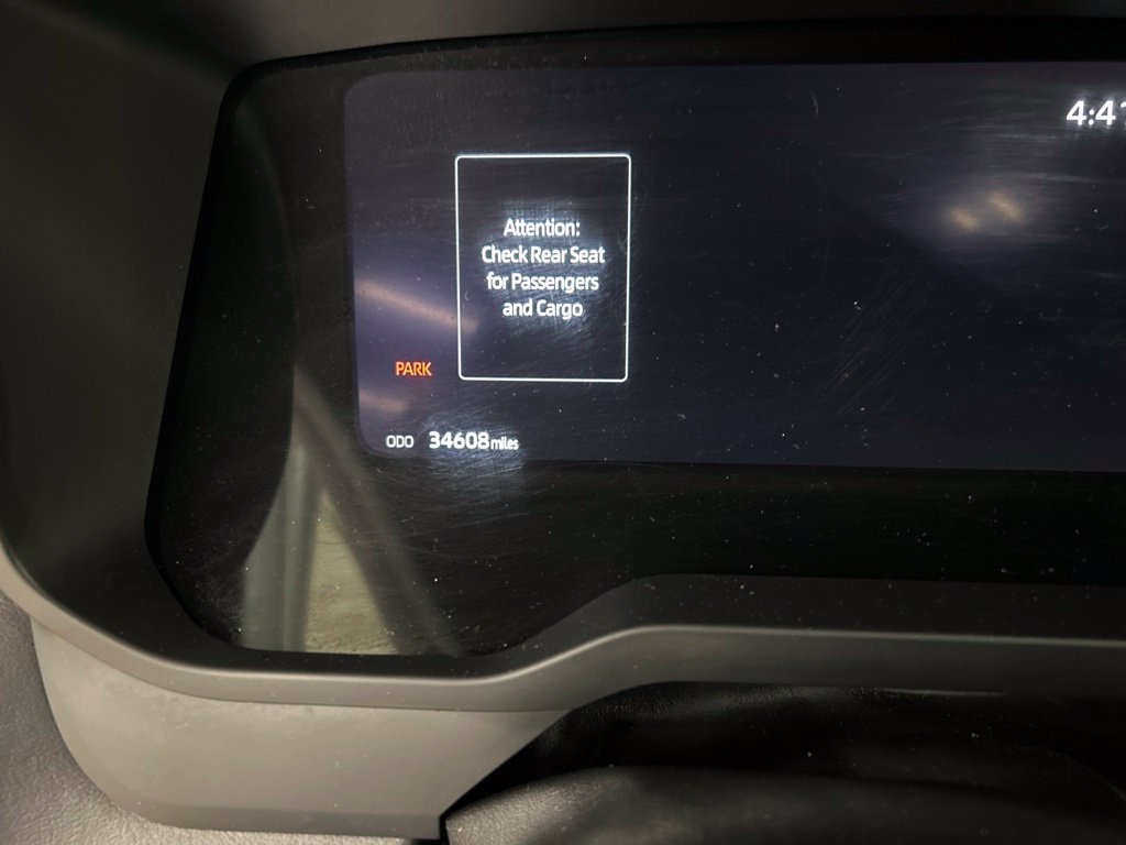 Used 2022 Toyota Tundra Platinum AWD/4WD image 17