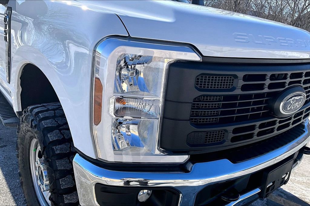 Certified 2024 Ford F350 XL w/ XL Off-Road Package image 24
