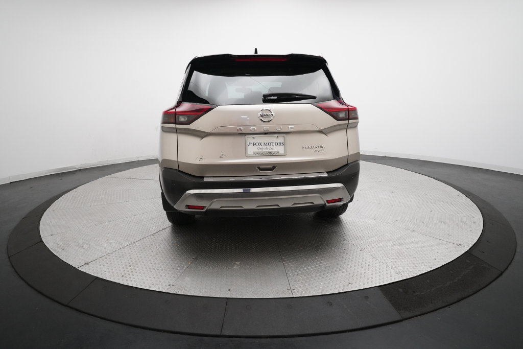 Used 2021 Nissan Rogue Platinum AWD/4WD image 26