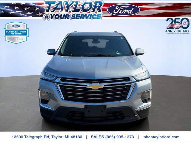 Used 2023 Chevrolet Traverse LT AWD/4WD image 2