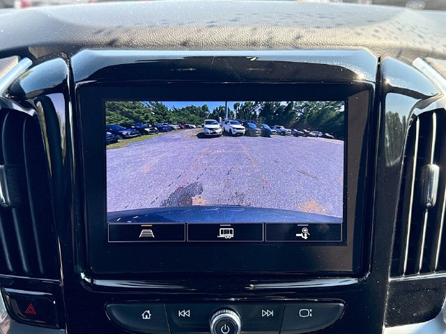 Used 2023 Chevrolet Traverse LT AWD/4WD image 17