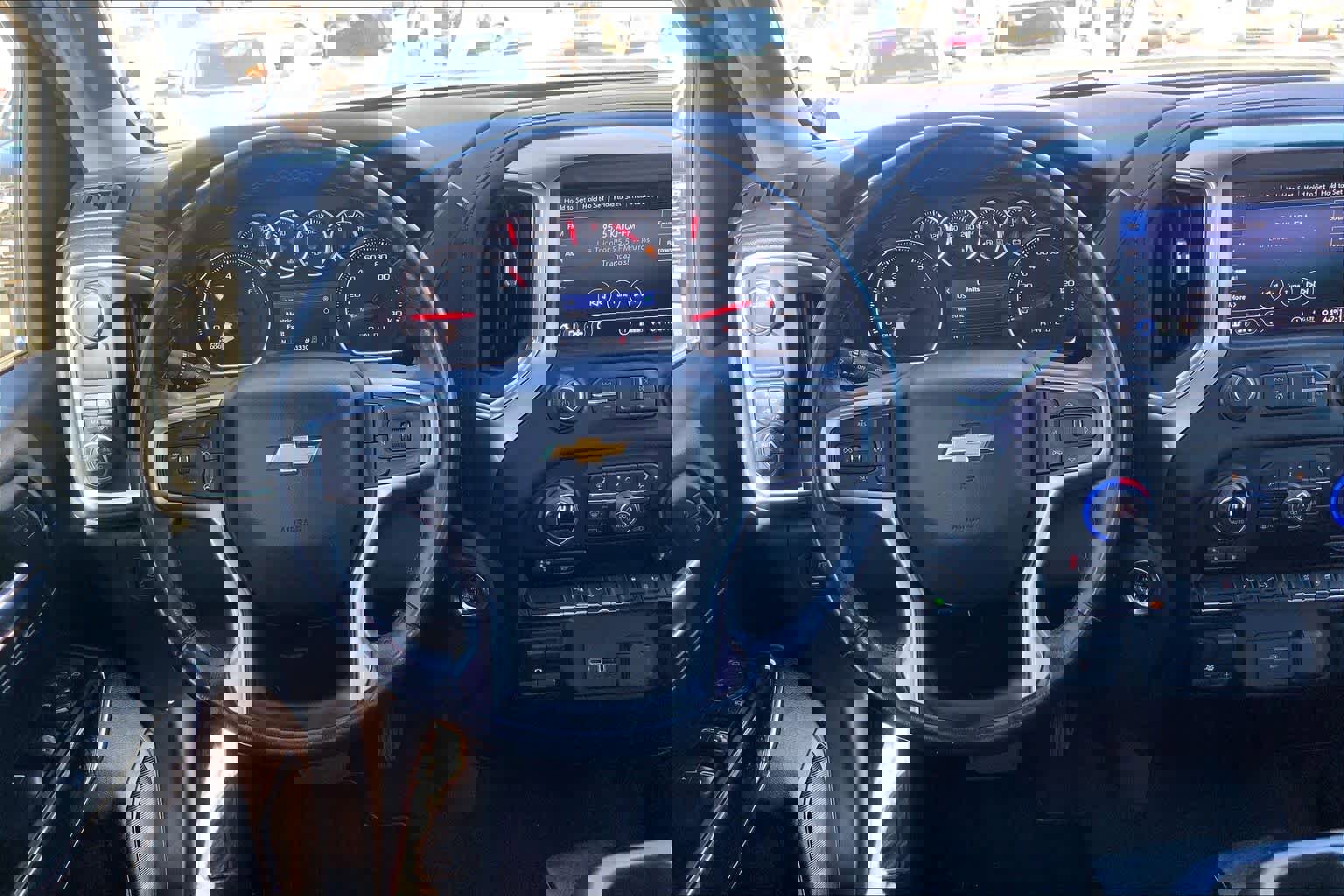 Used 2022 Chevrolet Silverado 2500 LT w/ All Star Edition image 5