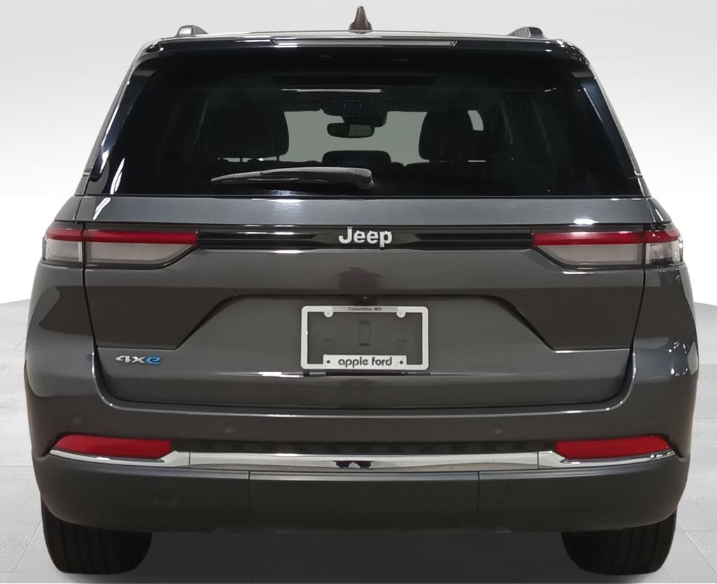 Used 2024 Jeep Grand Cherokee Limited 4xe AWD/4WD image 4