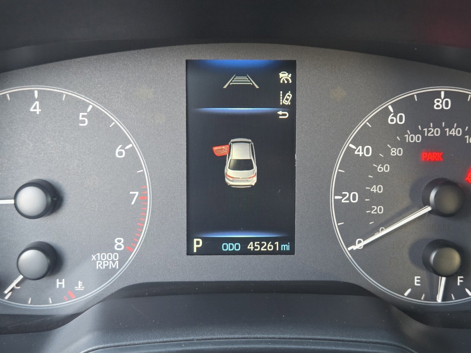 Used 2024 Toyota Corolla LE image 5