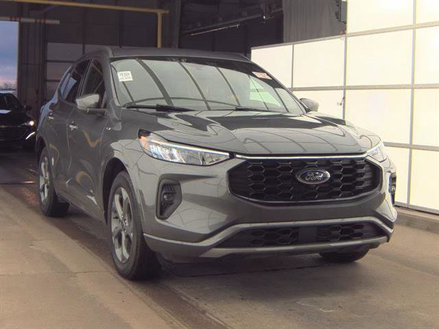 Certified 2023 Ford Escape ST-Line Select w/ Tech Pack #2 AWD/4WD image 4