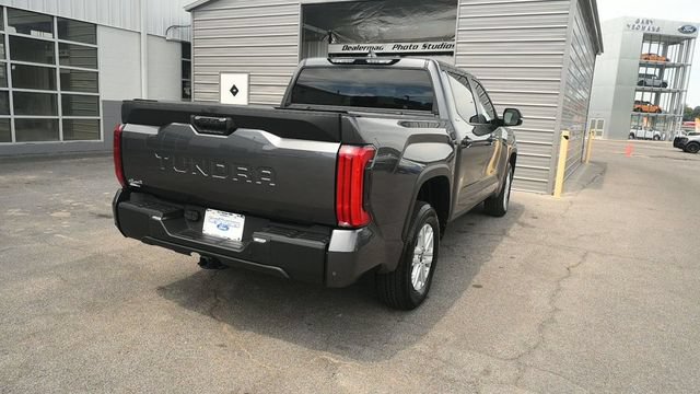 Used 2026 Toyota Tundra SR5 w/ SR5 Convenience Package AWD/4WD image 6
