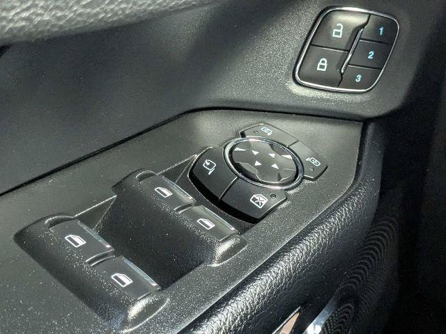 Certified 2021 Ford Expedition XLT RWD image 26