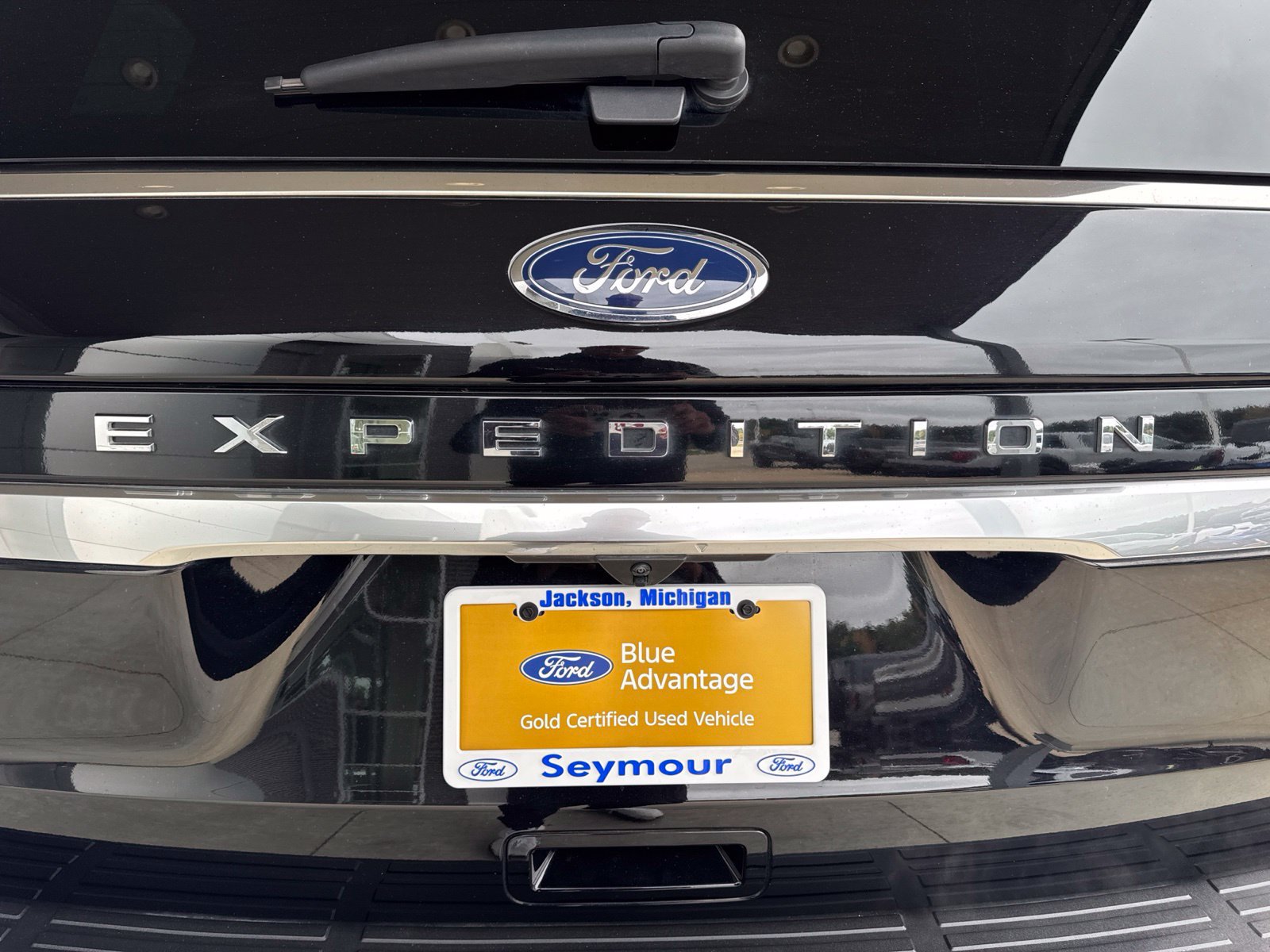 Certified 2024 Ford Expedition Platinum AWD/4WD image 15