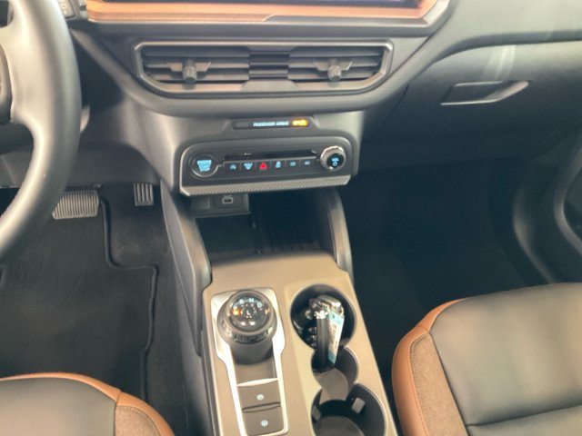Certified 2025 Ford Bronco Sport Outer Banks AWD/4WD image 15
