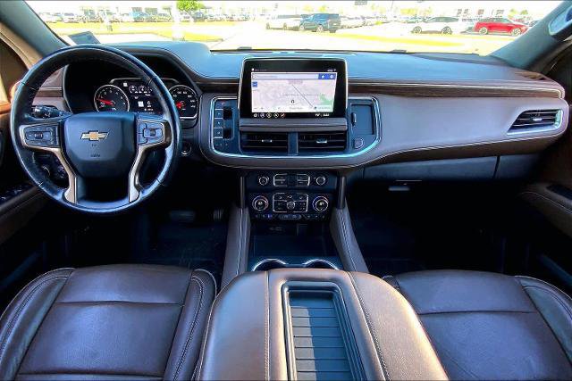 Used 2021 Chevrolet Suburban High Country w/ Premium Package image 16