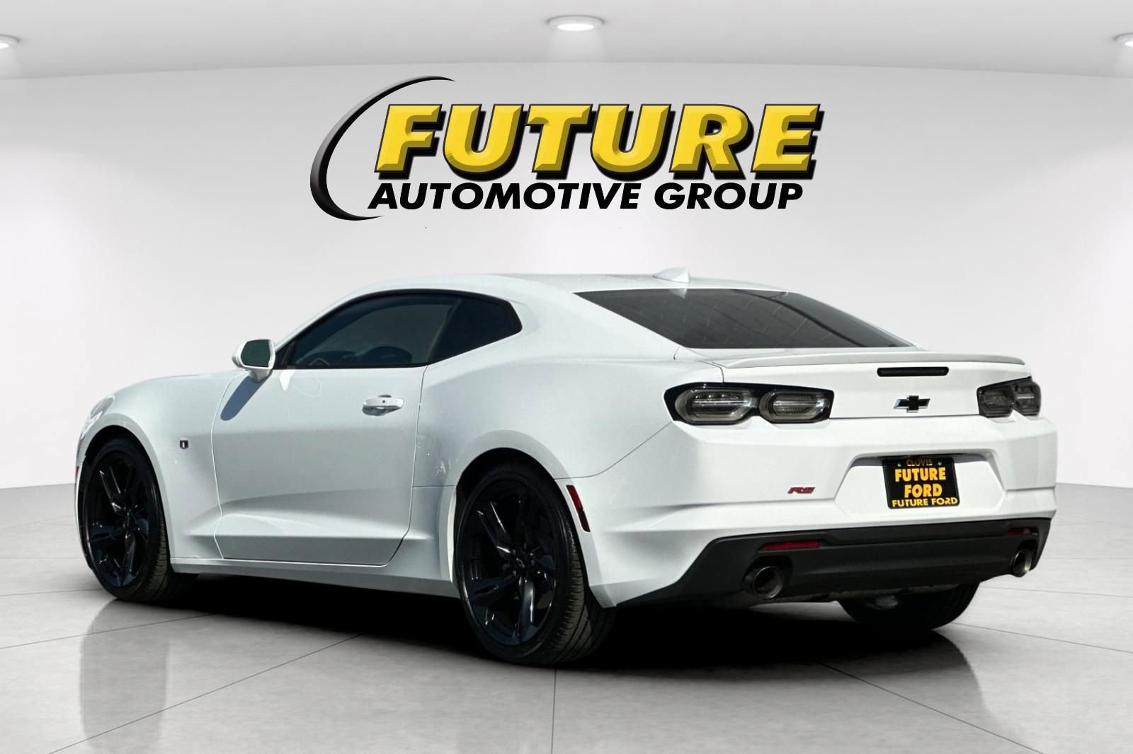 Used 2021 Chevrolet Camaro LT w/ RS Package image 3
