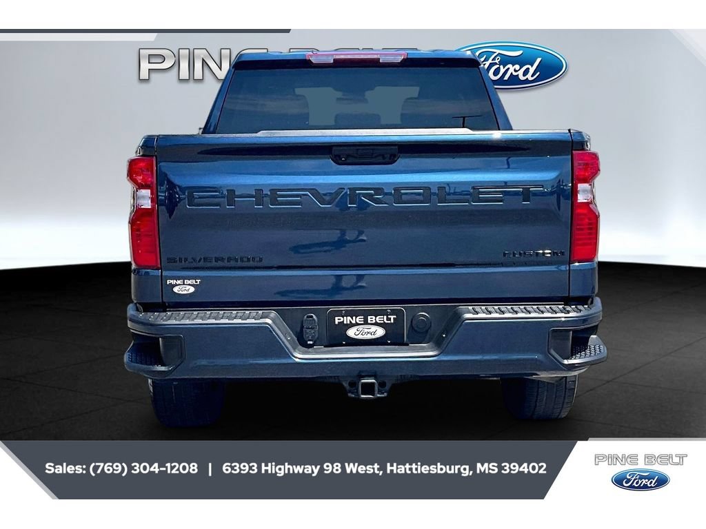 Used 2023 Chevrolet Silverado 1500 Custom w/ LPO, Dark Essentials Package AWD/4WD image 4