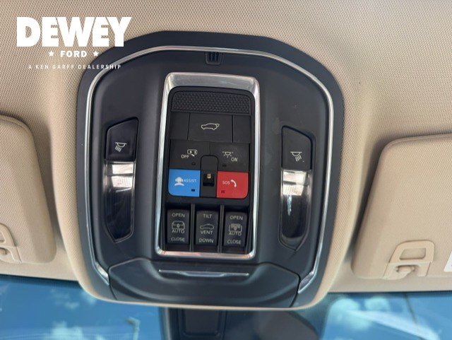 Used 2021 Jeep Grand Cherokee L Limited w/ Trailer Tow Package AWD/4WD image 18