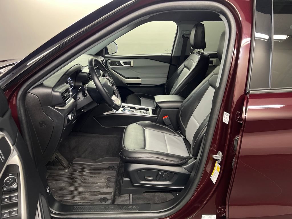 Certified 2023 Ford Explorer XLT AWD/4WD image 23