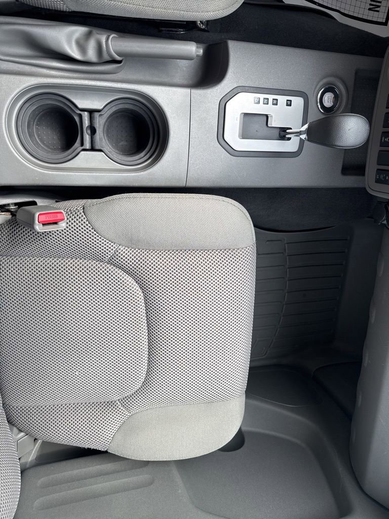 Used 2020 Nissan Frontier SV image 38