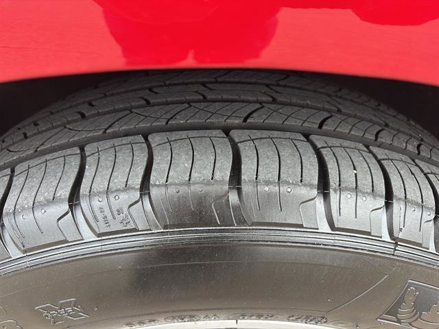 Certified 2024 Ford Edge SEL w/ Convenience Package image 10