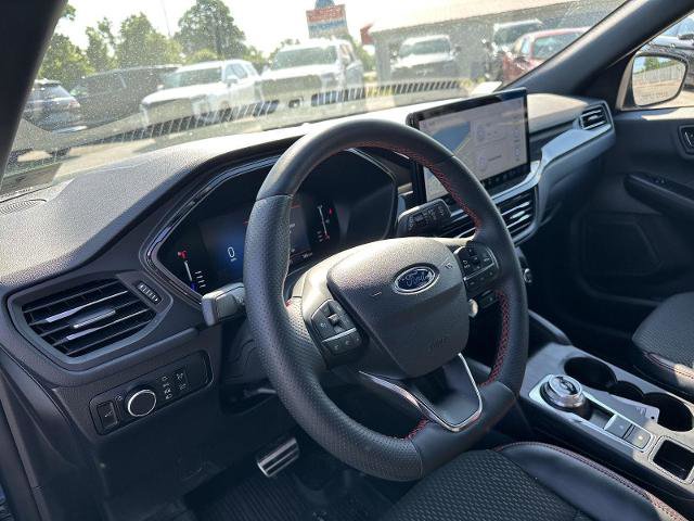 Certified 2024 Ford Escape ST-Line w/ Tech Pack #1 AWD/4WD image 19