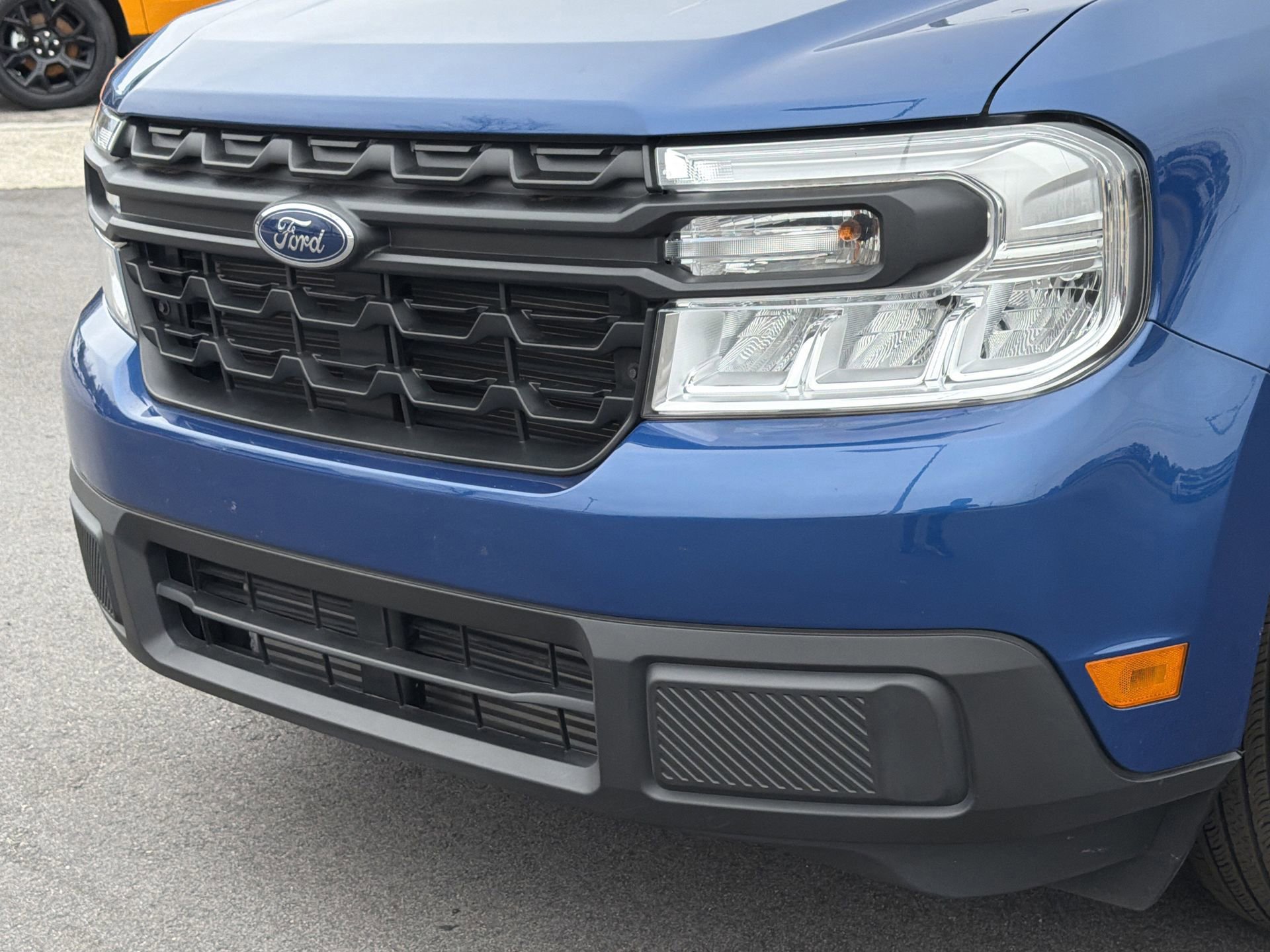 Certified 2024 Ford Maverick XL image 28