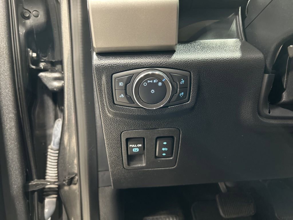 Certified 2020 Ford F150 Lariat image 12