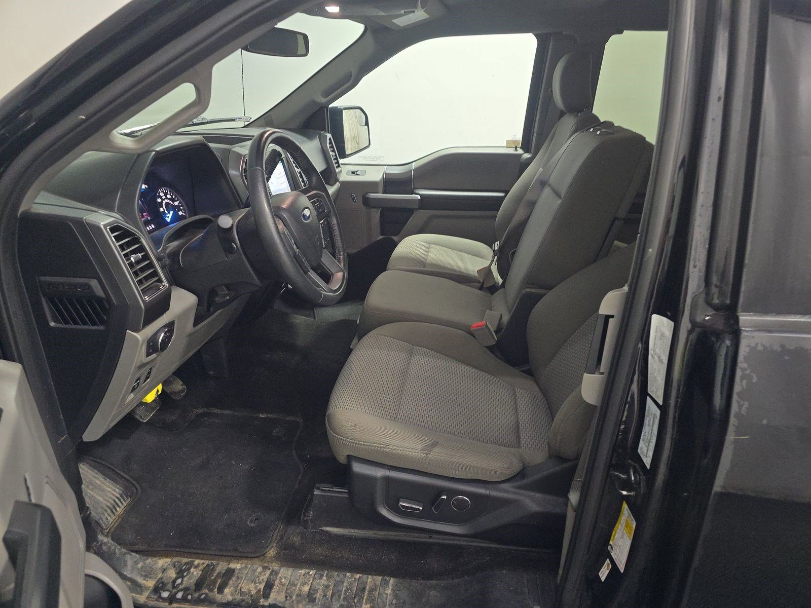 Certified 2018 Ford F150 XLT w/ Equipment Group 302A Luxury AWD/4WD image 7