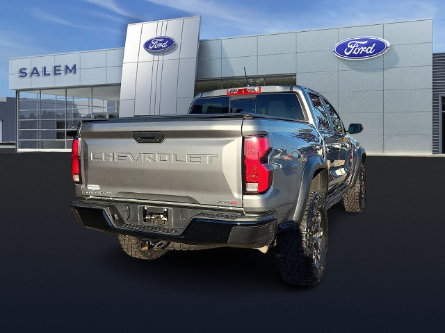 Used 2024 Chevrolet Colorado ZR2 AWD/4WD image 3