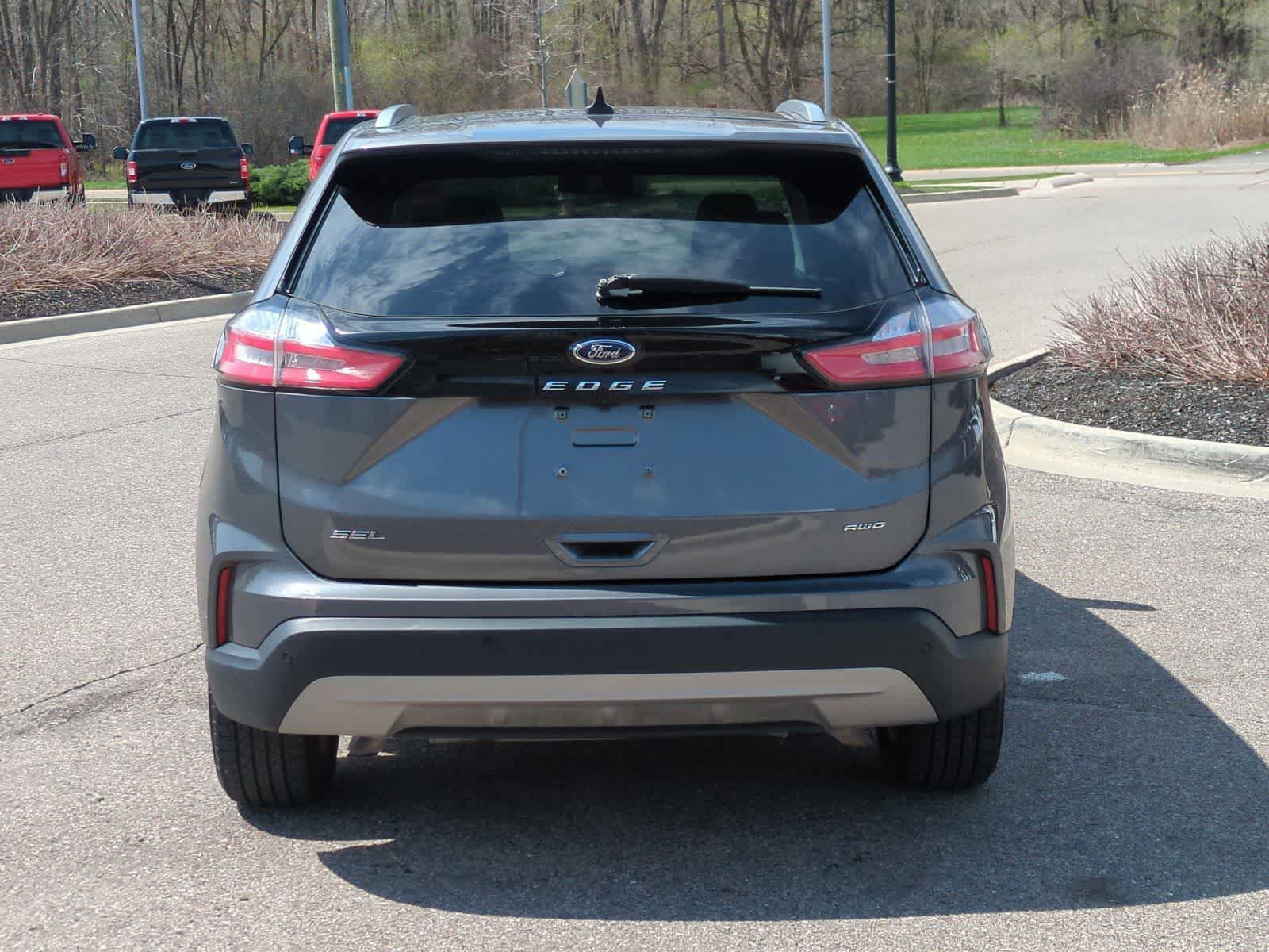 Certified 2024 Ford Edge SEL w/ Convenience Package AWD/4WD image 7