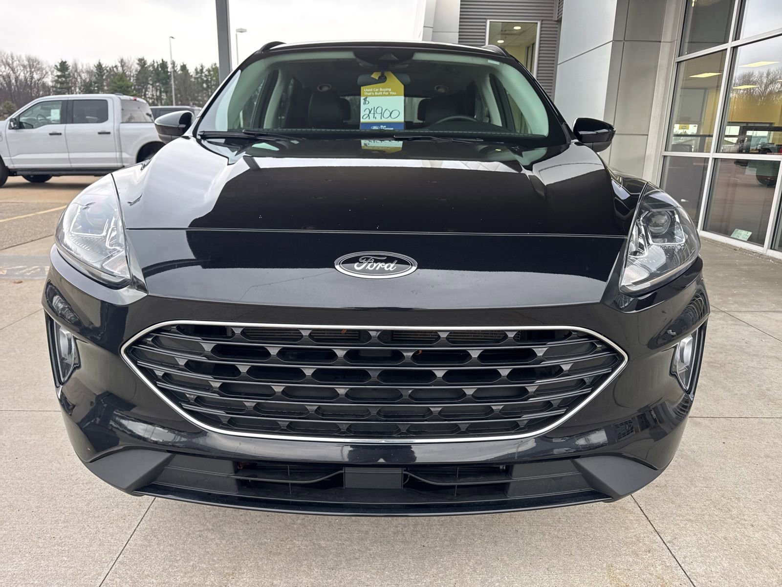 Certified 2022 Ford Escape SEL w/ SEL Stealth AWD Package image 11