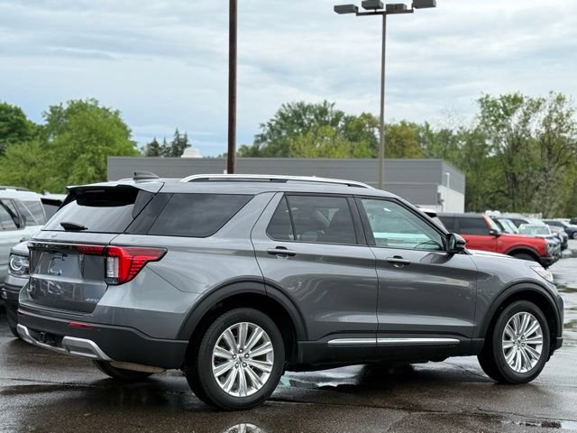 Certified 2025 Ford Explorer Platinum w/ LUX Leather Package AWD/4WD image 39