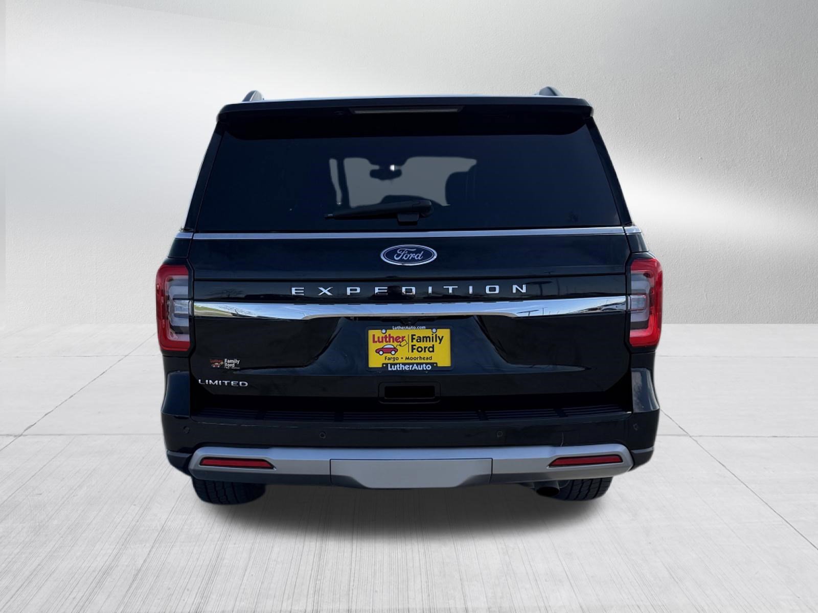Certified 2024 Ford Expedition Limited AWD/4WD image 6