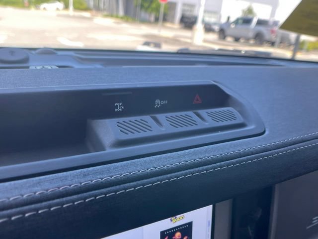 Certified 2025 Ford Bronco Outer Banks AWD/4WD image 31