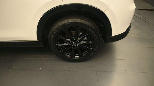 Used 2024 MAZDA CX-5 Carbon Edition AWD/4WD image 9