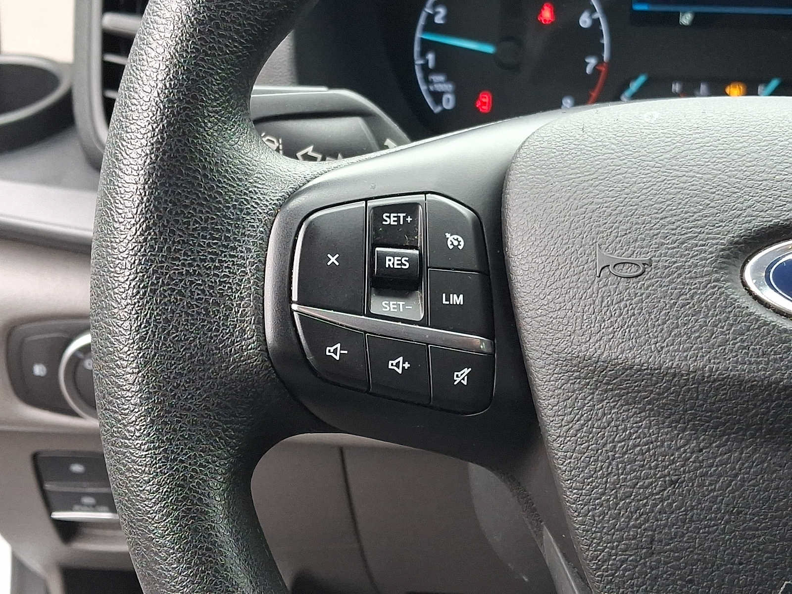 Certified 2025 Ford Transit 350 XLT RWD image 20