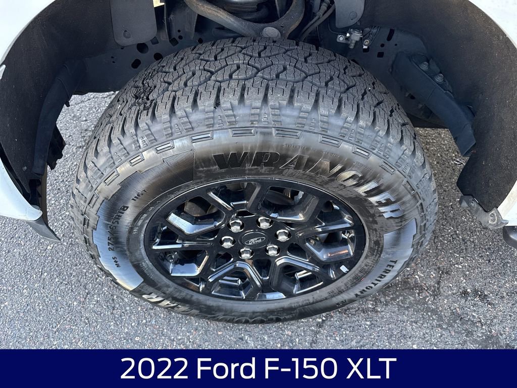 Certified 2022 Ford F150 XLT w/ Equipment Group 302A High image 11