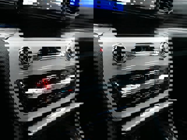 Certified 2023 Ford Explorer XLT w/ Class IV Trailer Tow Package image 28