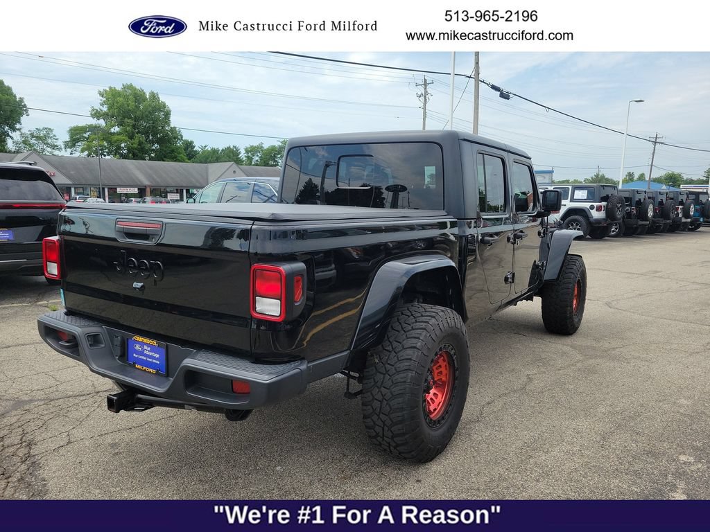 Used 2023 Jeep Gladiator Overland w/ Cold Weather Group AWD/4WD image 5