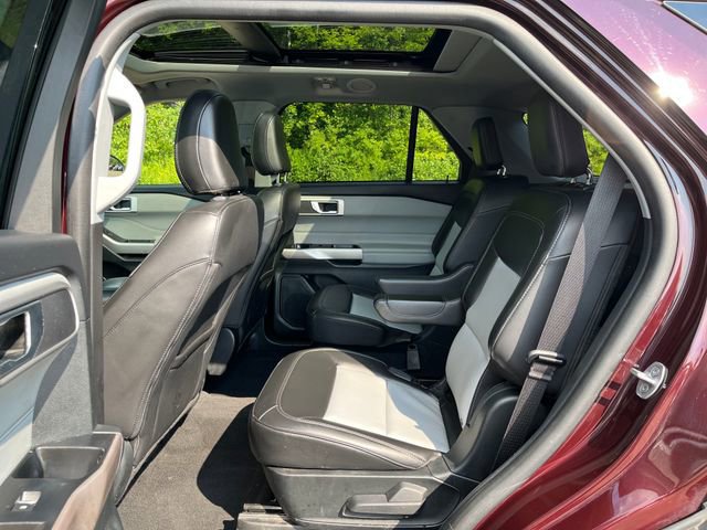 Certified 2023 Ford Explorer XLT w/ Equipment Group 202A image 16