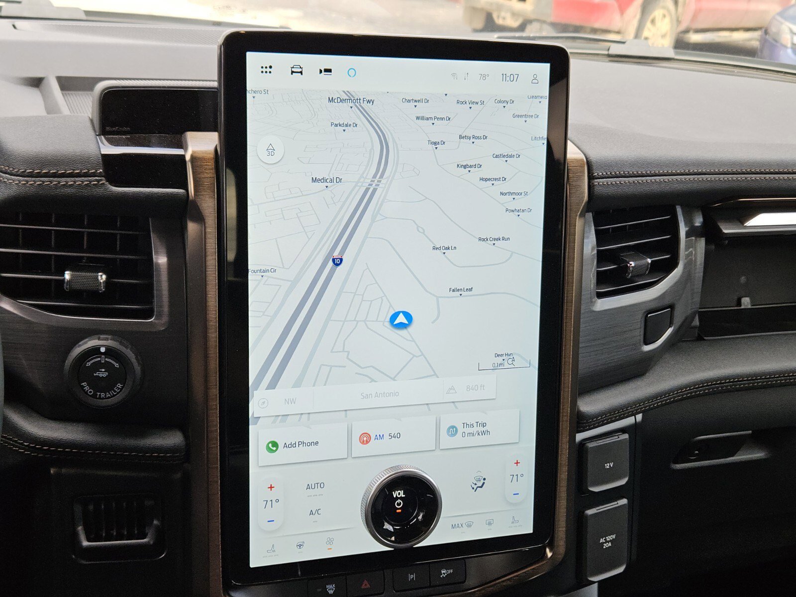 Certified 2025 Ford F150 Lightning Lariat image 22