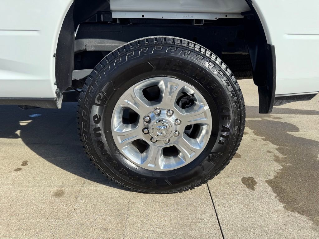 Used 2024 RAM 2500 Big Horn AWD/4WD image 6