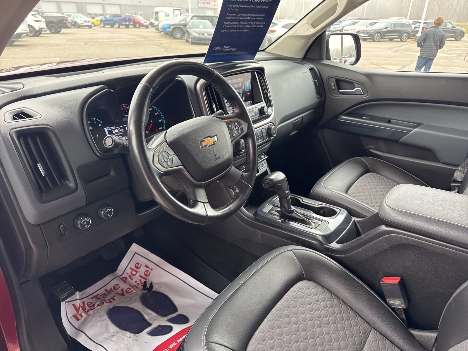Used 2017 Chevrolet Colorado Z71 image 25