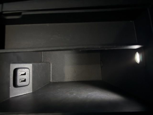 Used 2018 Chevrolet Equinox LT image 31