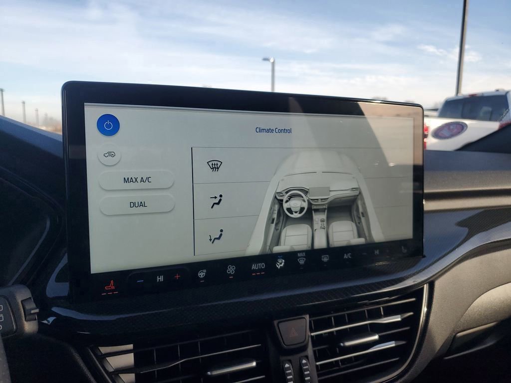 Certified 2023 Ford Escape ST-Line Select w/ Tech Pack #2 image 28