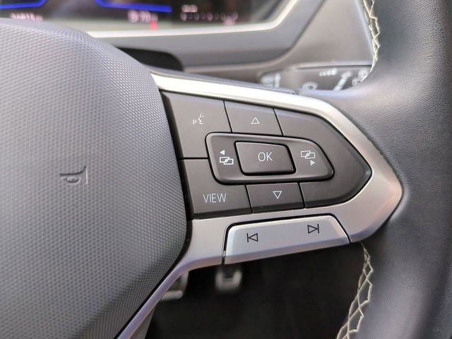 Used 2023 Volkswagen Tiguan SE R-Line FWD image 28