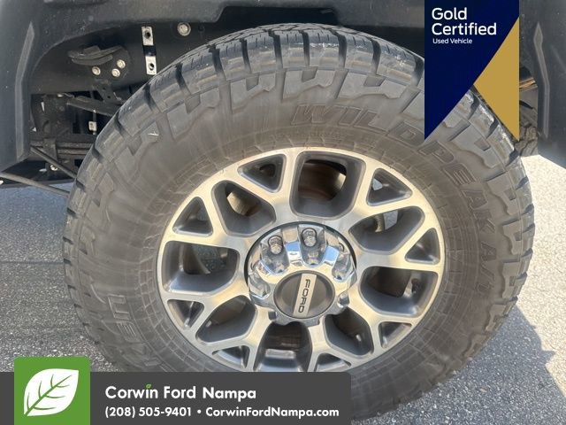 Certified 2022 Ford F250 Lariat w/ Lariat Ultimate Package AWD/4WD image 15